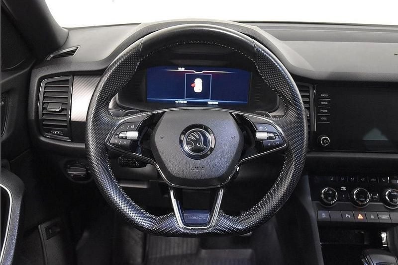 Begagnad Skoda Kodiaq SportLine 200 HK (147 kW) 2020 Svart SUV