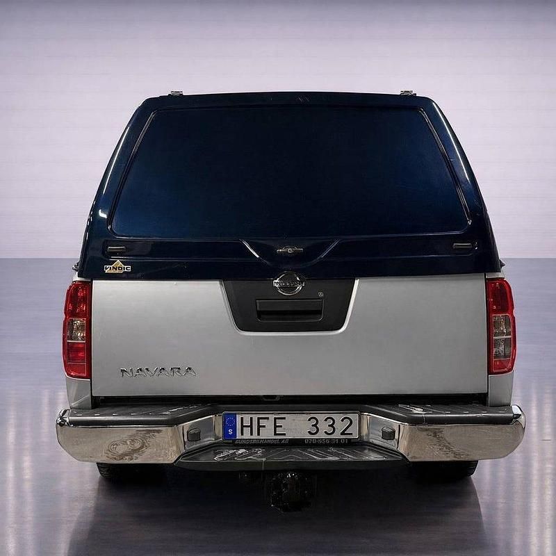 Begagnad Nissan Navara 171 HK (125 kW) 2008 Silver