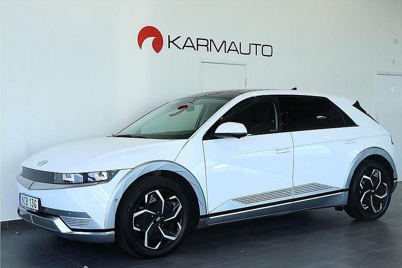 Vit Begagnad 2023 Hyundai Ioniq 6 Advanced Sedan | 479 800 kr - Bild 1/4