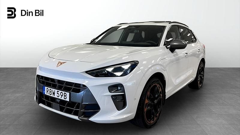 Vit Begagnad 2025 Cupra Terramar VZ SUV | 534 900 kr (Marknadspris) - Bild 1/4