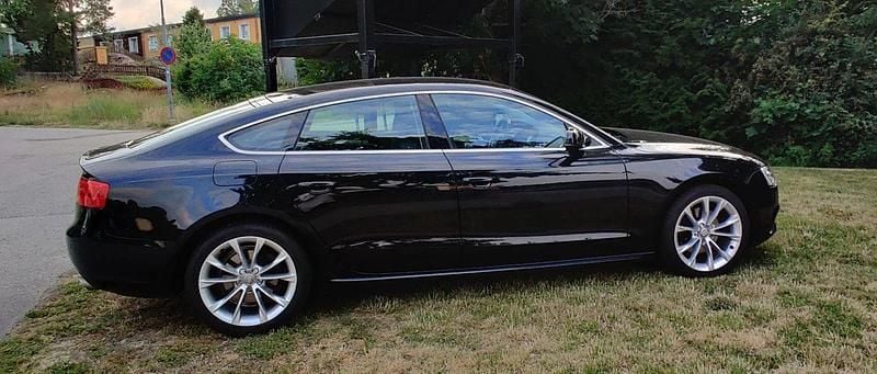 Svart Begagnad 2012 Audi A5 Sportback Comfort Sedan | 119 900 kr - Bild 1/4