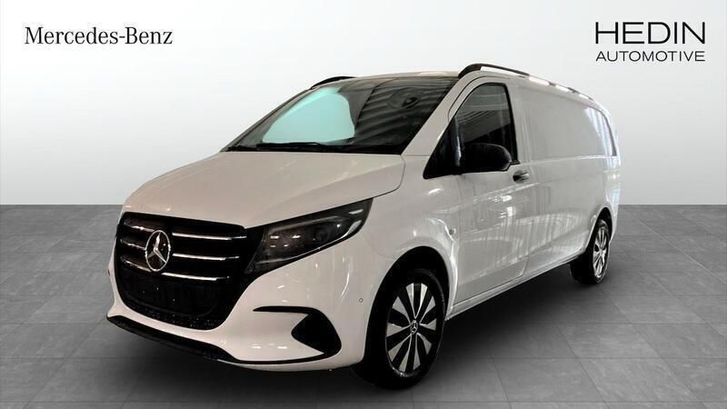 Vit Ny 2024 Mercedes Vito Minibuss | 531 890 kr - Bild 1/4