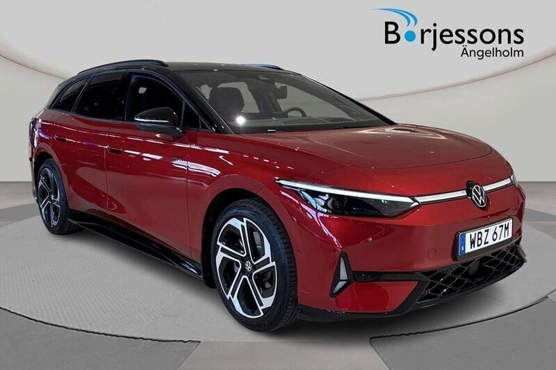 Röd Ny 2025 VW ID.7 GTX Sedan | 716 600 kr (Marknadspris) - Bild 1/4