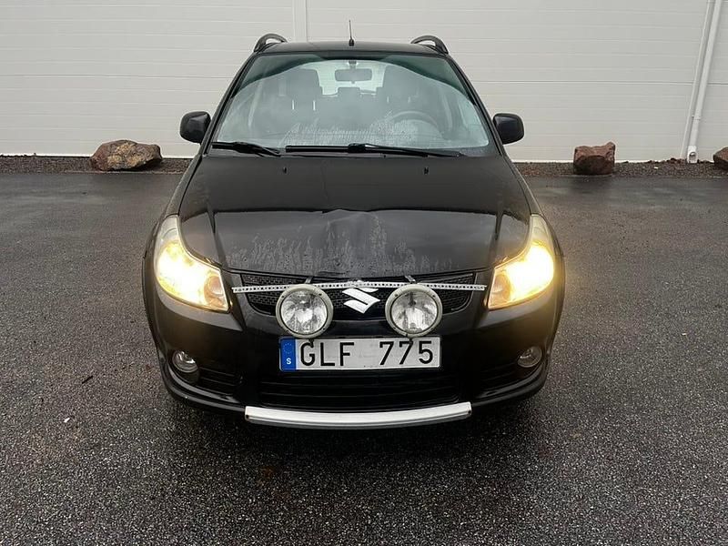 Begagnad 2007 Suzuki SX4 Halvkombi | 13 000 kr (Superpris) - Bild 1/4