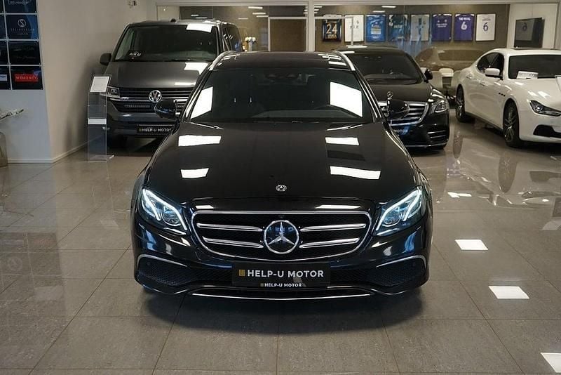 Begagnad Mercedes E300 Avantgarde 306 HK (225 kW) 2019 Svart Kombi