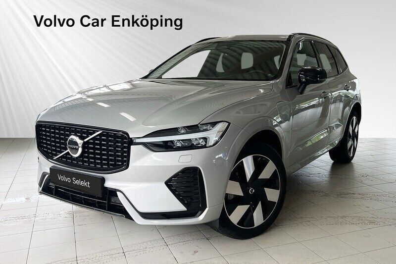 Silver Begagnad 2024 Volvo XC60 SUV | 519 900 kr (Marknadspris) - Bild 1/3