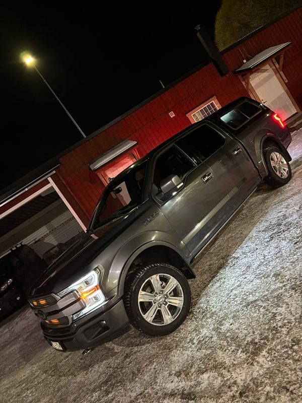 Begagnad Ford F-150 Platinum 380 HK (279 kW) 2018 Pickup