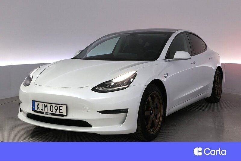 Vit Begagnad 2020 Tesla Model 3 Long Range Sedan | 264 900 kr (Marknadspris) - Bild 1/4