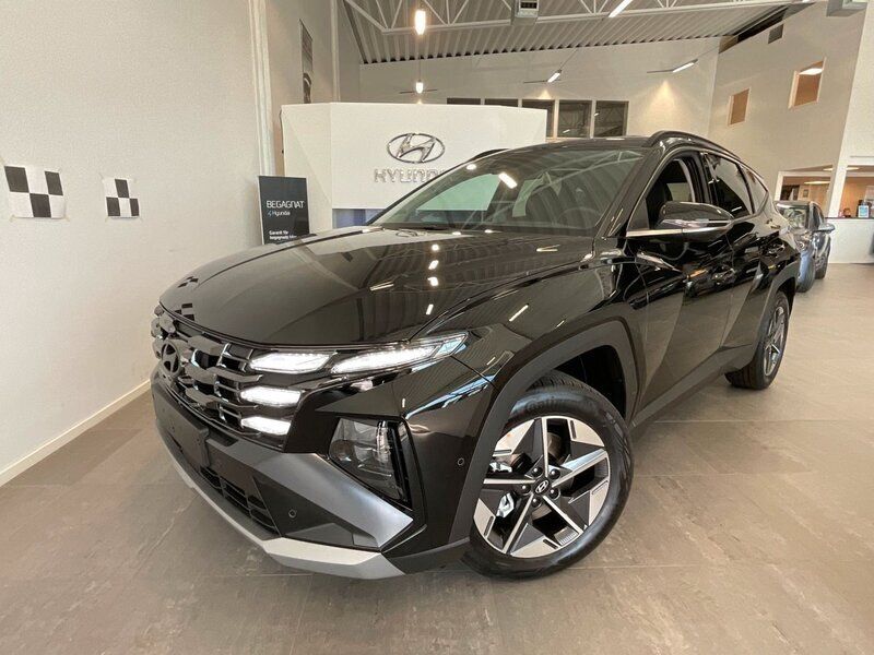 Svart Ny 2024 Hyundai Tucson Advanced SUV | 494 900 kr - Bild 1/4