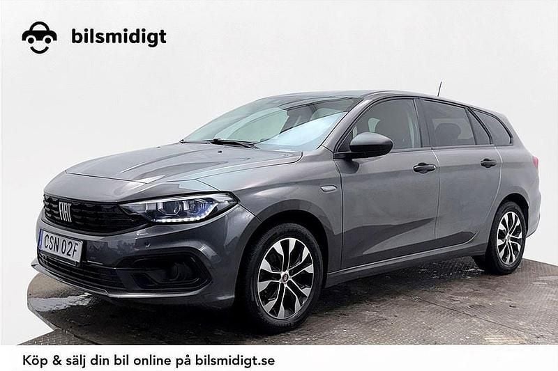 Grå Begagnad 2021 Fiat Tipo Kombi | 149 900 kr (Marknadspris) - Bild 1/4