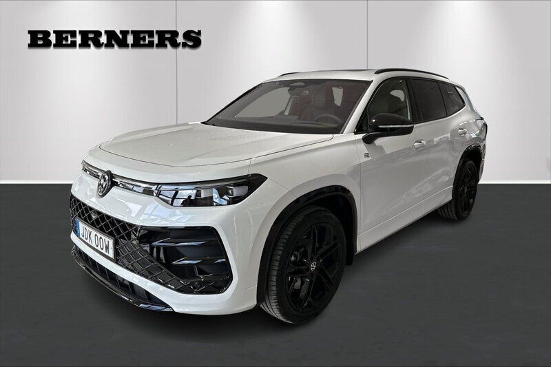 Vit Ny 2025 VW Tayron R-line SUV | 679 000 kr (Lite dyr) - Bild 1/4