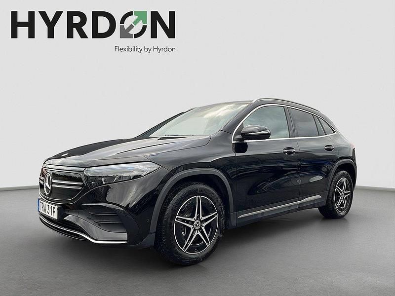 Svart Begagnad 2023 Mercedes EQA250 AMG line SUV | 449 000 kr (Marknadspris) - Bild 1/4