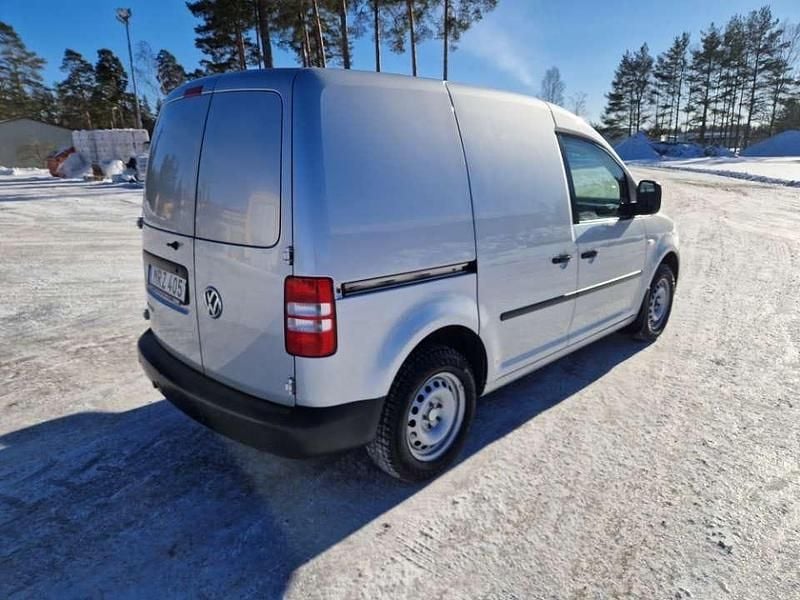 Begagnad VW Caddy 105 HK (77 kW) 2012 Minibuss