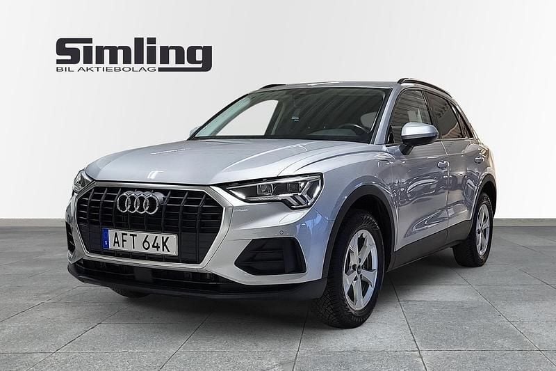 Silver Begagnad 2023 Audi Q3 Proline SUV | 359 900 kr (Marknadspris) - Bild 1/4