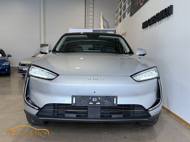 Begagnad Seres 5 430 kW (585 HK) 2024 Vit SUV