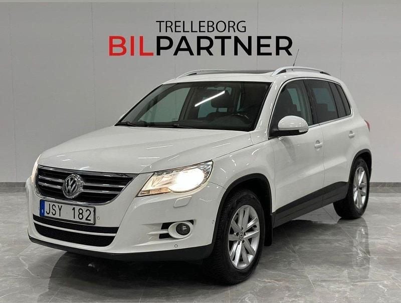 Vit Begagnad 2009 VW Tiguan SUV | 59 900 kr (Superpris) - Bild 1/4