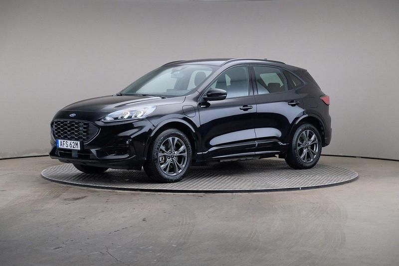 Svart Begagnad 2021 Ford Kuga ST-Line SUV | 245 000 kr (Marknadspris) - Bild 1/4