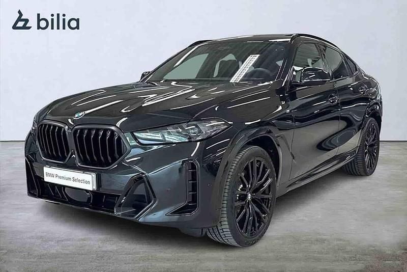 Svart Begagnad 2026 BMW X6 SUV | 1 169 900 kr - Bild 1/1