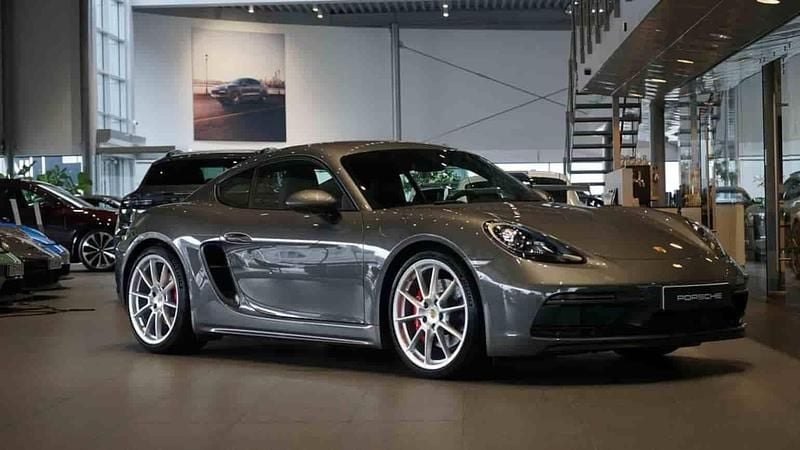 Grå Begagnad 2022 Porsche 718 Cayman GTS Sportkupé | 999 000 kr - Bild 1/1
