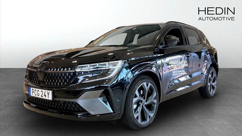 Svart (black) Begagnad 2024 Renault Austral Iconic Esprit Alpine SUV | 429 900 kr (Lite dyr) - Bild 1/4