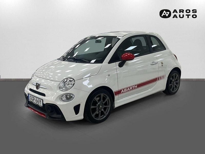 Vit Begagnad 2021 Abarth 595 Halvkombi | 189 900 kr (Dyr) - Bild 1/4