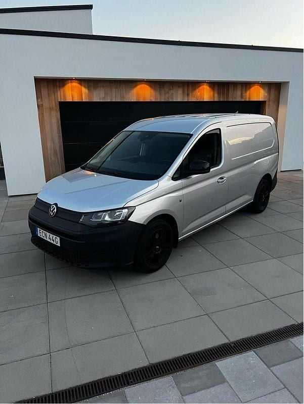 Silver Begagnad 2022 VW Caddy Maxi Minibuss | 175 000 kr (Bra pris) - Bild 1/4