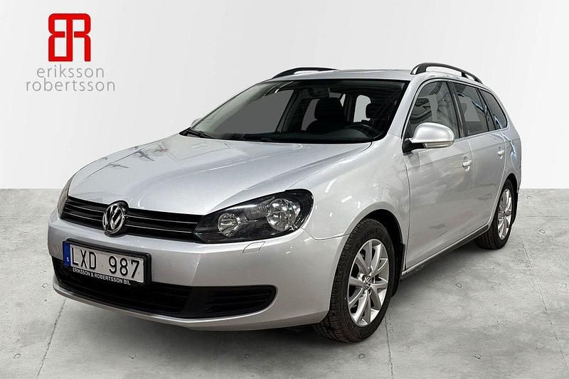 Silver Begagnad 2012 VW Golf VII Kombi | 99 900 kr (Marknadspris) - Bild 1/4