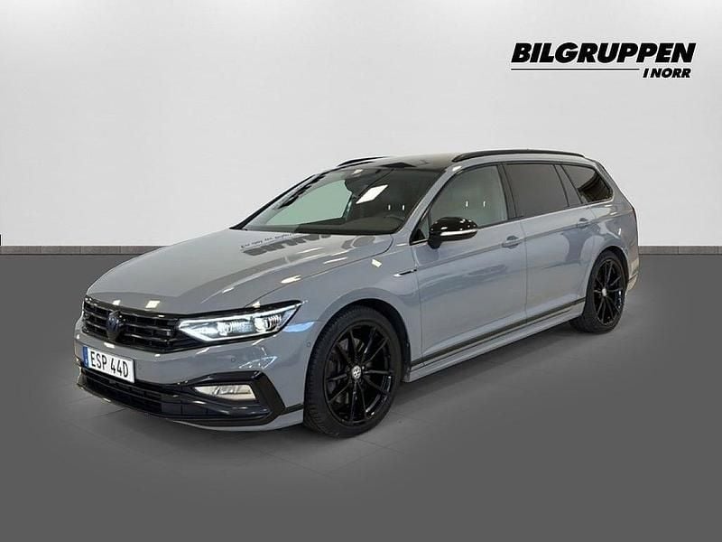 Begagnad VW Passat R-line 239 HK (175 kW) 2019 Grå Kombi