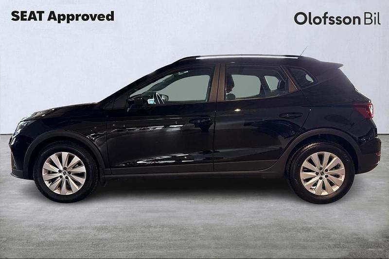 Svart Begagnad 2022 Seat Arona SUV | 199 900 kr (Marknadspris) - Bild 1/3
