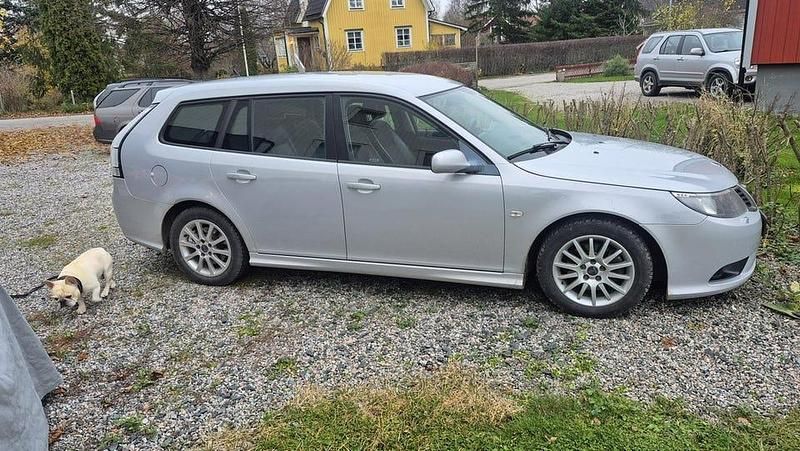 Begagnad 2009 Saab 9-3 Linear Kombi | 39 000 kr (Bra pris) - Bild 1/4