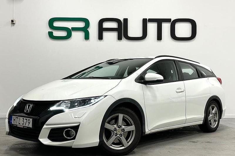 Begagnad Honda Civic 141 HK (103 kW) 2015 Vit Kombi