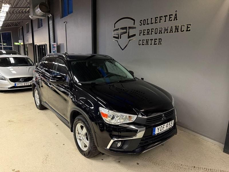 Svart Begagnad 2017 Mitsubishi ASX SUV | 189 900 kr (Lite dyr) - Bild 1/4
