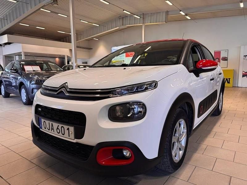 Begagnad Citroën C3 Feel 110 HK (80 kW) 2016 Vit Halvkombi