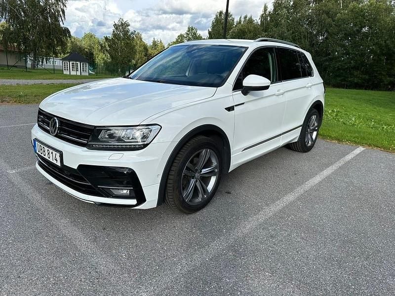 Begagnad 2019 VW Tiguan R-line SUV | 199 000 kr (Marknadspris) - Bild 1/4