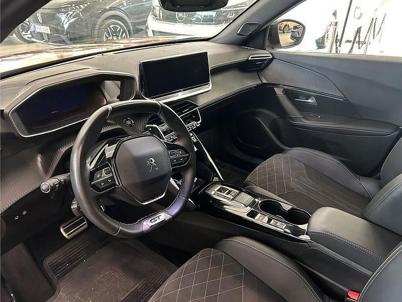 Begagnad Peugeot 2008 GTi 155 HK (114 kW) 2022 Orange SUV