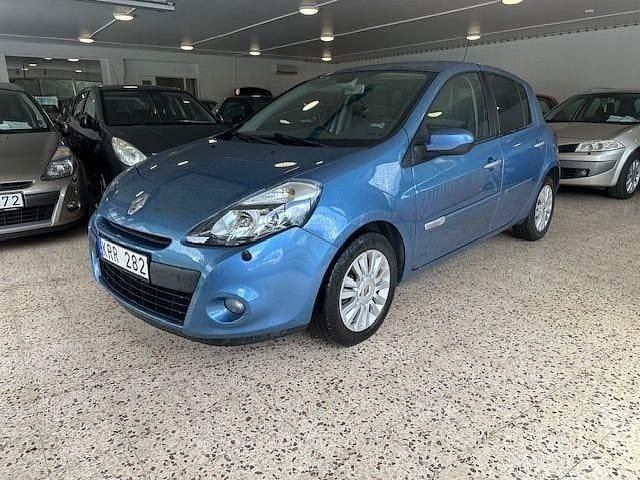 Begagnad Renault Clio R.S. 75 HK (55 kW) 2010 Blå Halvkombi