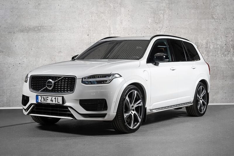 Vit Begagnad 2020 Volvo XC90 R-Design SUV | 489 900 kr (Marknadspris) - Bild 1/4