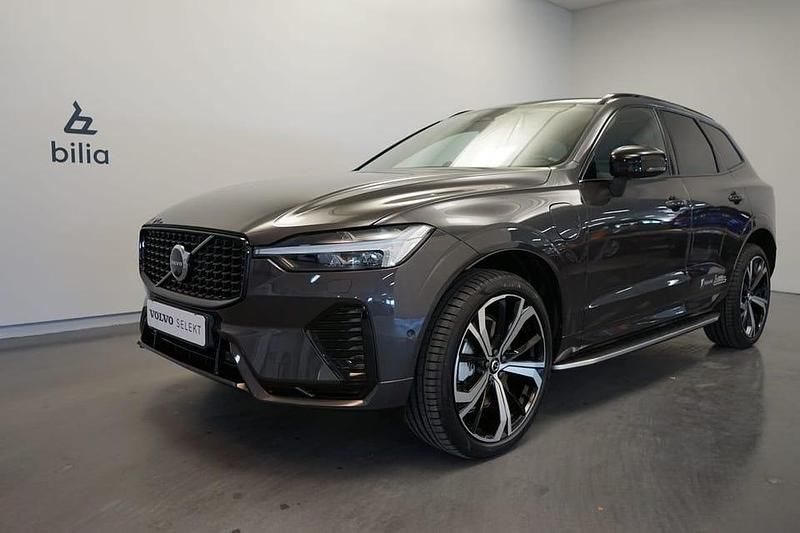 Grå Begagnad 2022 Volvo XC60 R-Design SUV | 469 500 kr (Dyr) - Bild 1/3