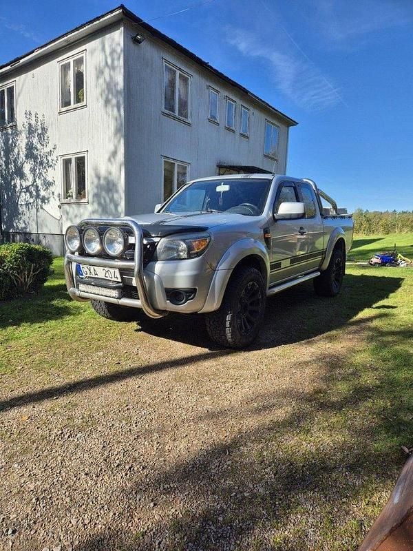 Grå Begagnad 2009 Ford Ranger XLT Pickup | 55 000 kr (Superpris) - Bild 1/4