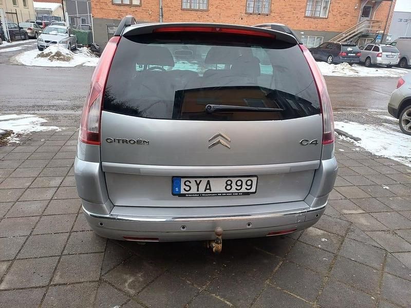 Begagnad Citroën Grand C4 Picasso 140 HK (102 kW) 2007 Silver Minibuss