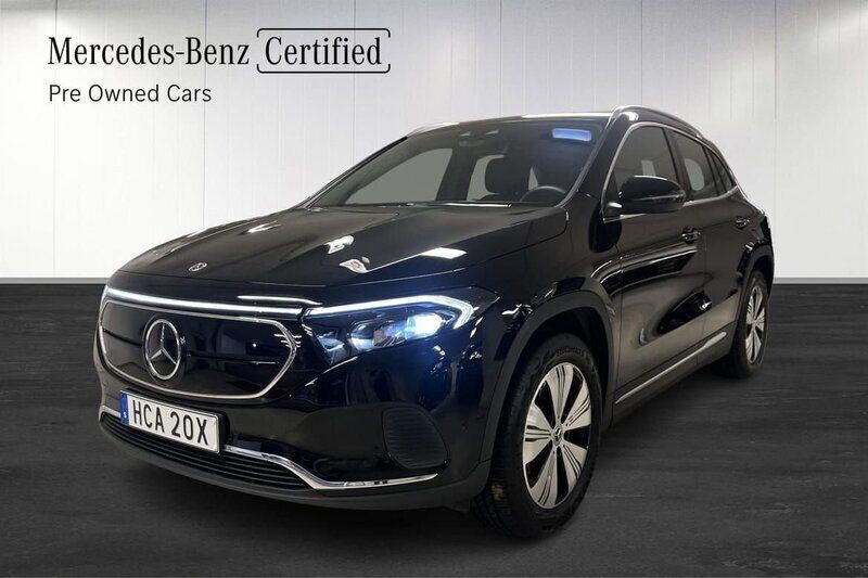 Svart Begagnad 2023 Mercedes EQA250 SUV | 409 700 kr (Marknadspris) - Bild 1/4