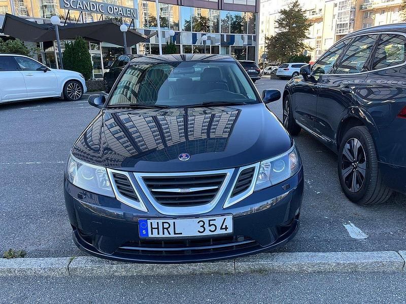 Blå Begagnad 2010 Saab 9-3 Linear Sedan | 74 000 kr (Dyr) - Bild 1/4