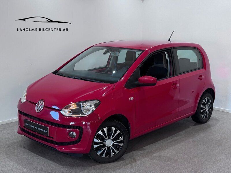 Röd Begagnad 2014 VW up! high up! Halvkombi | 59 900 kr (Marknadspris) - Bild 1/4