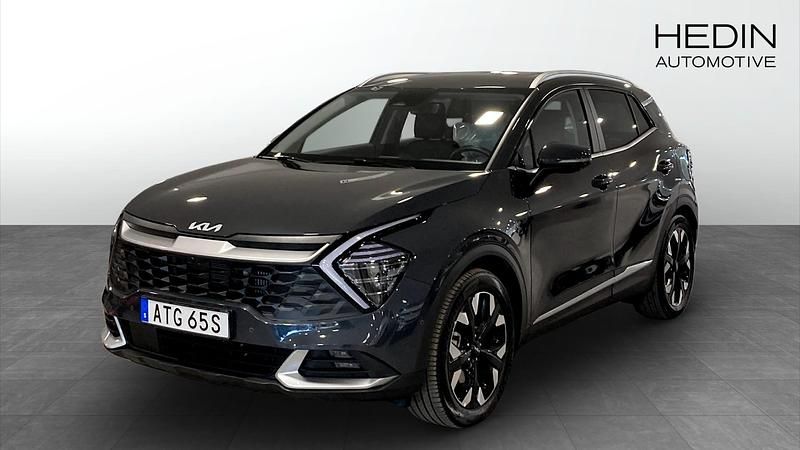 Grå Begagnad 2024 Kia Sportage Advance SUV | 429 900 kr (Dyr) - Bild 1/4