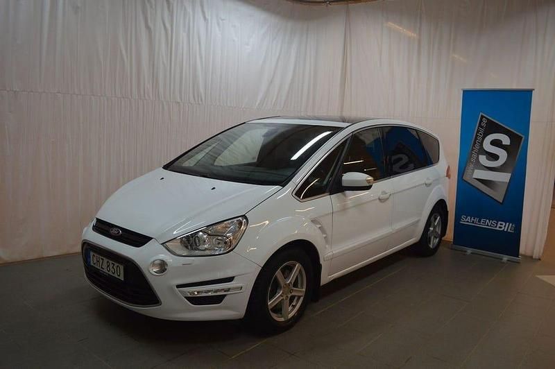 Vit Begagnad 2014 Ford S-MAX Business Edition Minibuss | 109 000 kr (Lite dyr) - Bild 1/4
