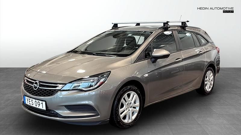 Grå (grey) Begagnad 2016 Opel Astra Kombi | 99 000 kr (Marknadspris) - Bild 1/4