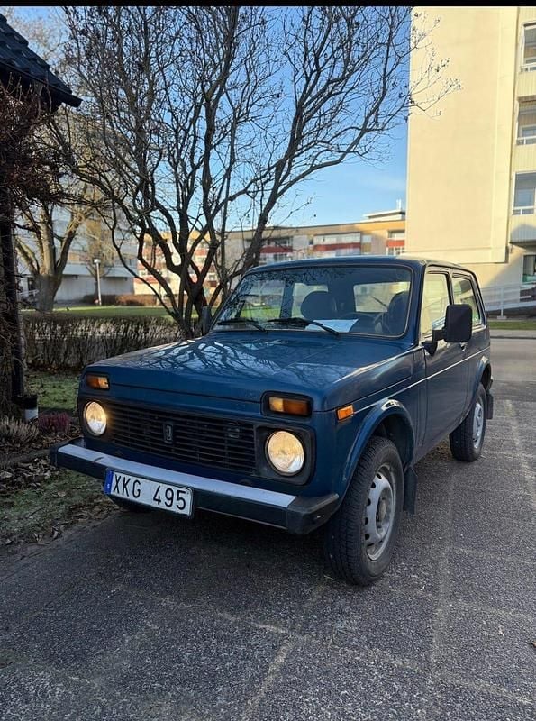 Begagnad Lada niva 2005 SUV