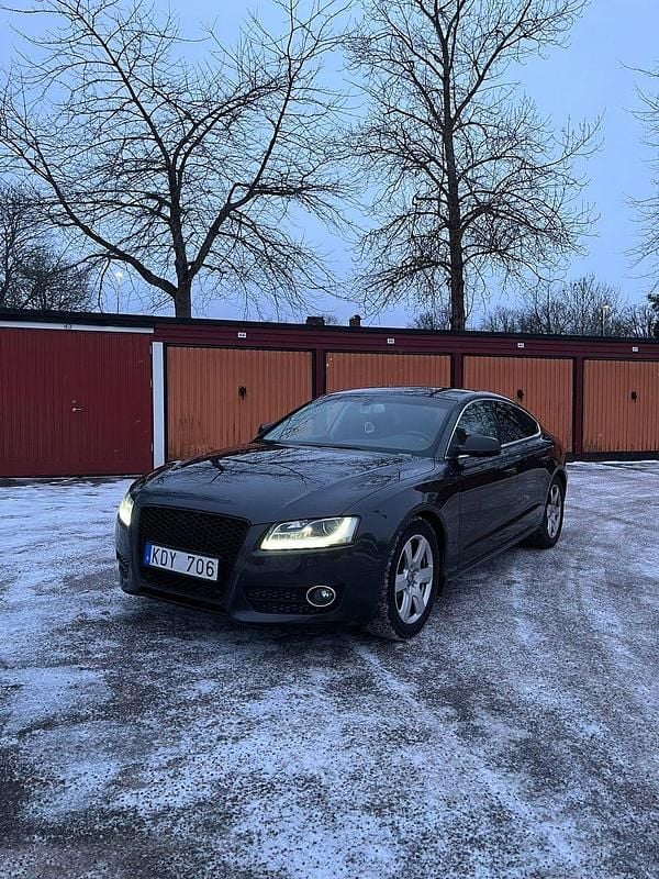 Begagnad Audi A5 Sportback 143 HK (105 kW) 2010 Halvkombi