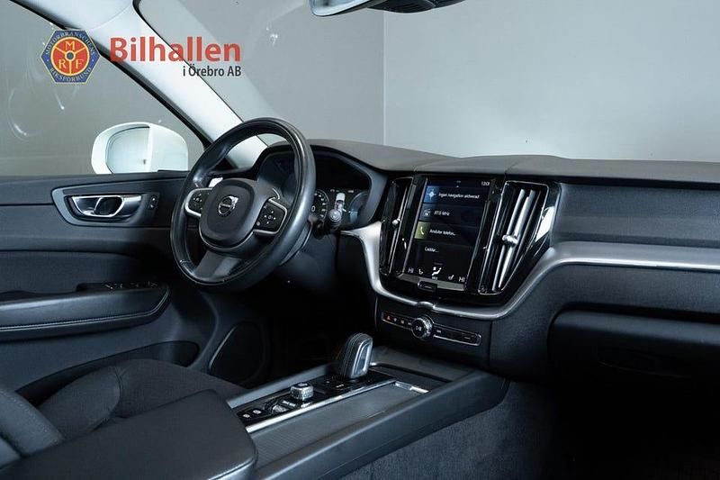 Begagnad Volvo XC60 Inscription 340 HK (250 kW) 2021 Vit SUV