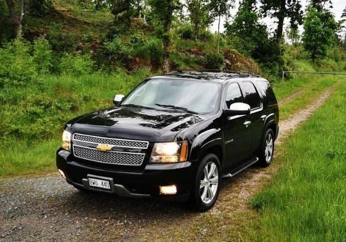 Svart Begagnad 2009 Chevrolet Tahoe SUV | 169 900 kr - Bild 1/4
